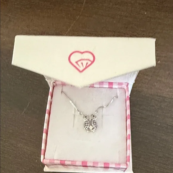 925 Silver and Purple Owl Pendant Necklace - Picture 4 of 4